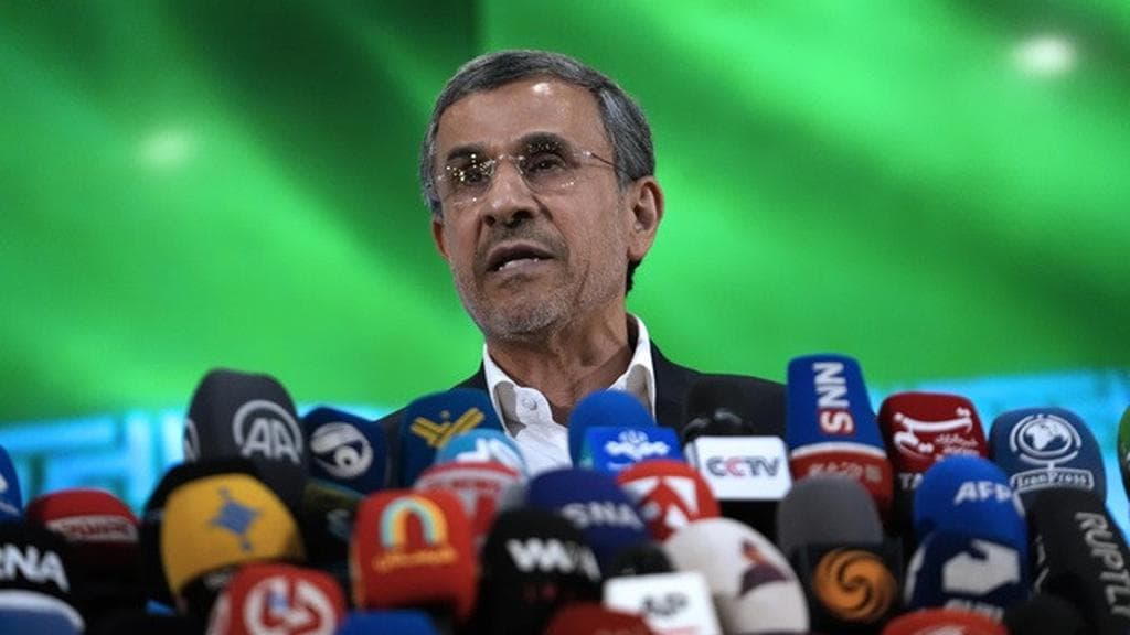 Mantan Presiden Iran Mahmoud Ahmadinejad Diklaim Tewas dalam Serangan Israel