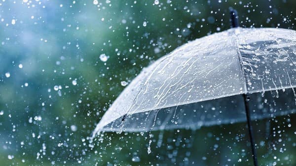 Jumat di Jabodetabek: Awan Tebal dan Potensi Hujan yang Perlu Anda Siapkan