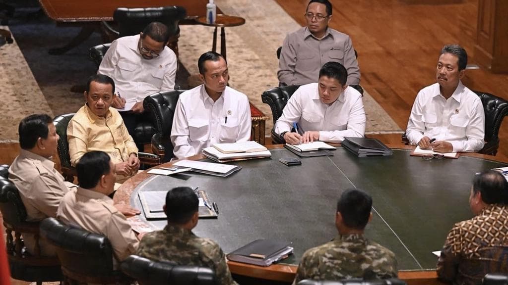 Analisis Strategis: Pertemuan Hambalang dan Dua Agenda Prioritas Pemerintahan Prabowo-Gibran