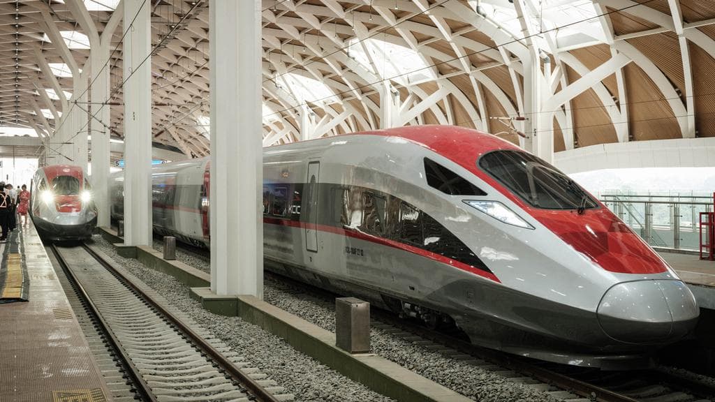 Analisis Strategis Pengembangan Whoosh ke Jawa Timur: Antara Visi Konektivitas dan Realitas Restrukturisasi Keuangan